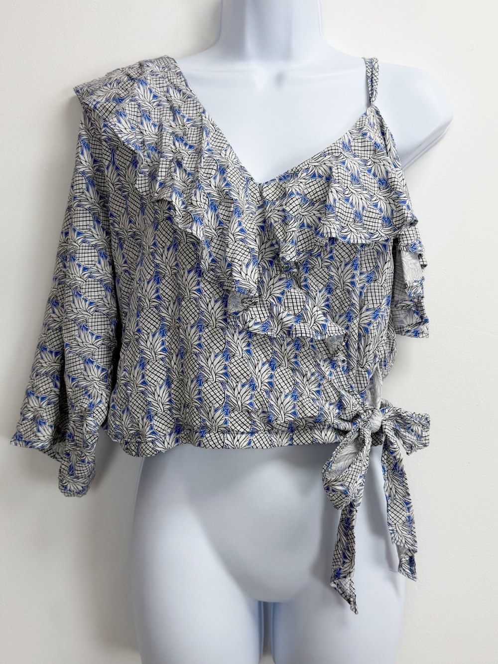 Anthropologie Maeve Shirt Womens Medium Blue Ruffled Faux Wrap Top Pineapple